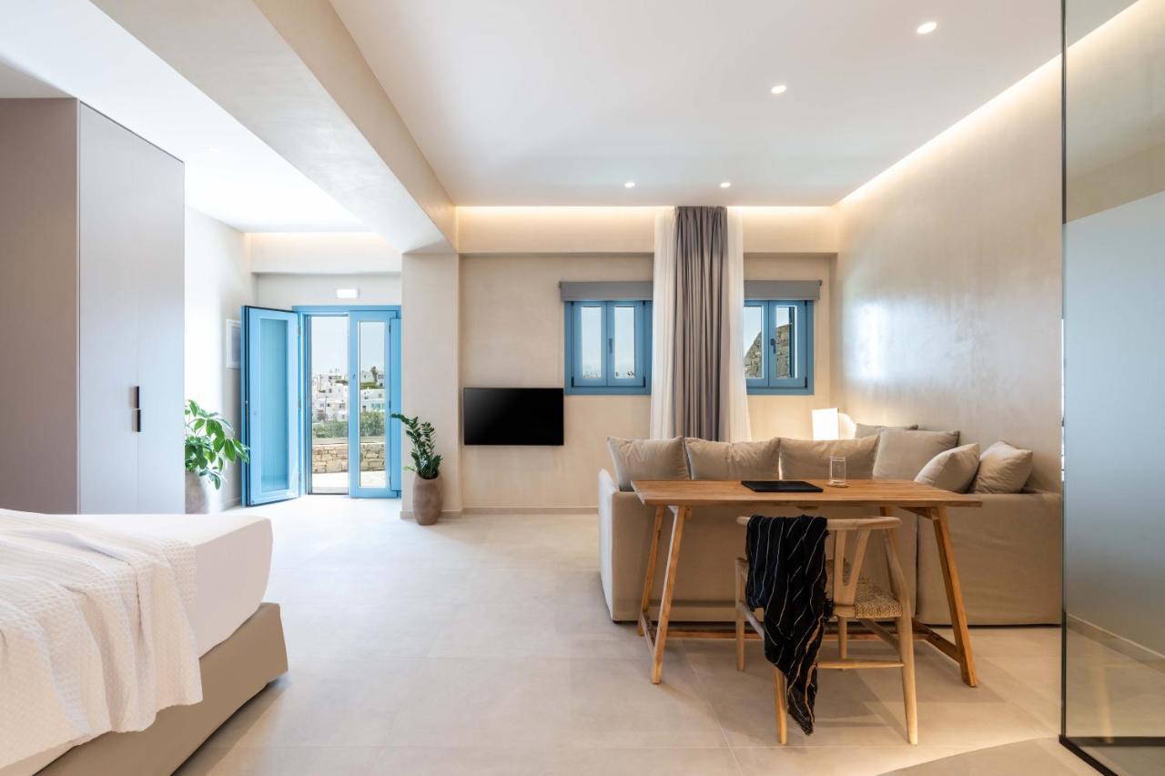 Aura Suites Paros Nausa Exteriér fotografie