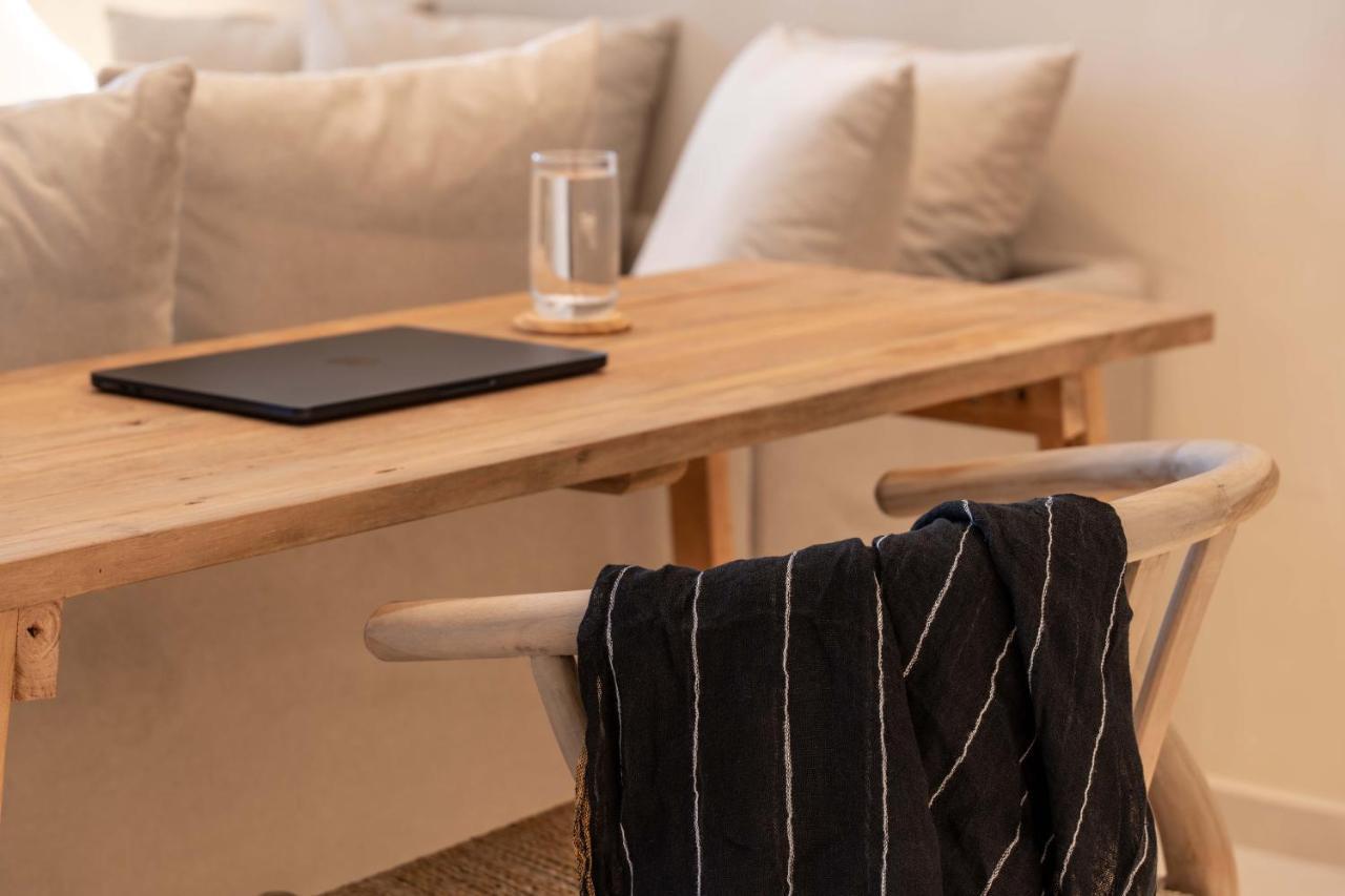 Aura Suites Paros Nausa Exteriér fotografie