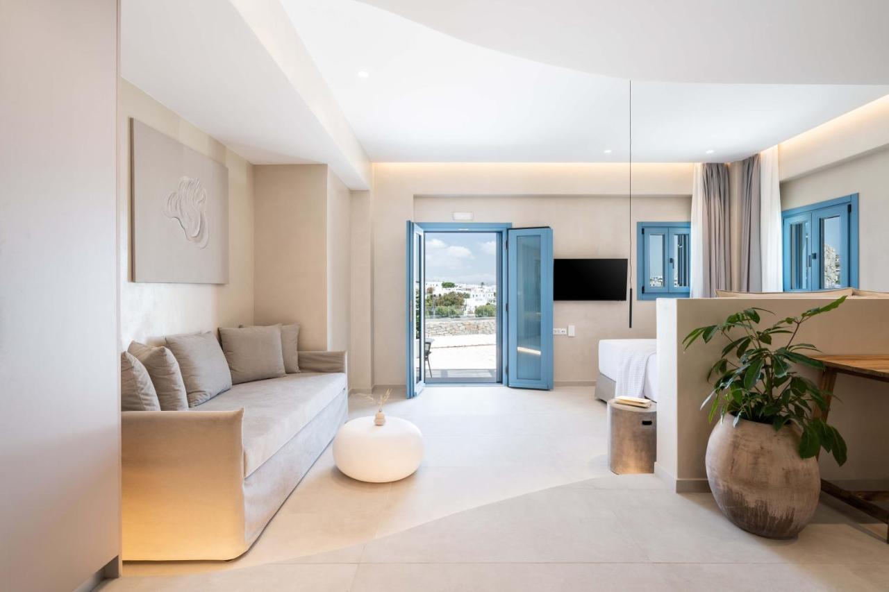 Aura Suites Paros Nausa Exteriér fotografie
